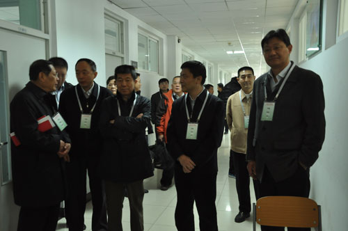 2013����ҹ���(w��)�T��ԇ�Pԇ�F(xi��n)����Ѳ���T����(zh��n)���¿���Ѳ�顣���zӰ ����