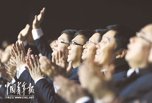  ĳ�����̌W(xu��)Ժ2013�������(hu��)����ҕȫ��������_(t��i)�µ�EMBAͬ�W(xu��)�����酢�c��(ji��)Ŀ������������Ǉ�(gu��)��(n��i)��֪����I(y��)�ĸߌӹ����ˆT��