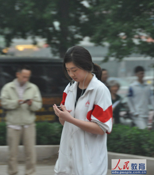 �����_ʼ������zӰ ����