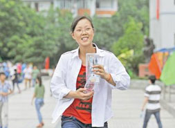 ���־���Ŀ���