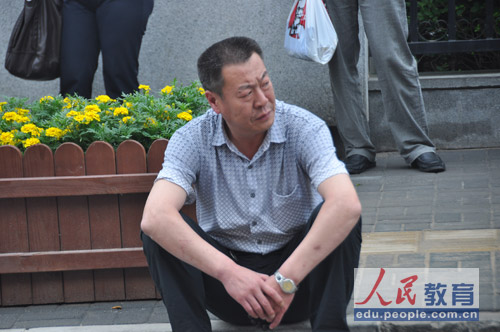 ��݋�԰ף�զ߀����������զ���ģ����zӰ ����