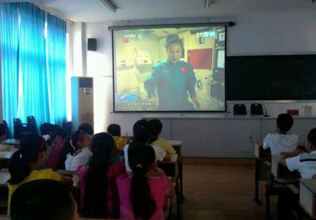 �㽭ʡ��h(hu��n)�hꐎZ����С�W�ČW�����տ���ʮ̫�����n�����