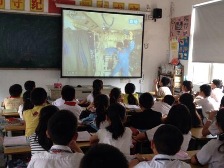 �㽭ʡ��h(hu��n)�h�������С�W(xu��)�ČW(xu��)�����տ���ʮ̫�����n���(d��ng)��