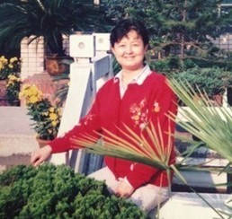 �Ϸ������T(m��n)С�W(xu��)�ώ��w��ӡ��������̵�һλ�ώ����ҵĸ�������(l��)�ώ�������������(du��)��δ��(l��i)�ĵ�·��ʮ�����h(yu��n)��Ӱ�����������һ����W(xu��)����(l��)���ڼ�����ȫ������(du��)����r�����ҵ��ώ��o�������ĹĄ�(l��)��