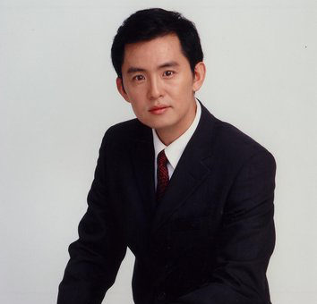 ��ҕӢ���l�������u�������y���Ď��L(zh��ng)�����ҵĵ�һ��(g��)�ϰ����r(sh��)����h�ҕ�_(t��i)�_(t��i)�L(zh��ng)�w����������(du��)��Ӱ��кܶ෽�棬��������Ҫ���ǌ�(du��)�������ʵ���֪���ͷe�O�ֵ�Ȼ�������^��