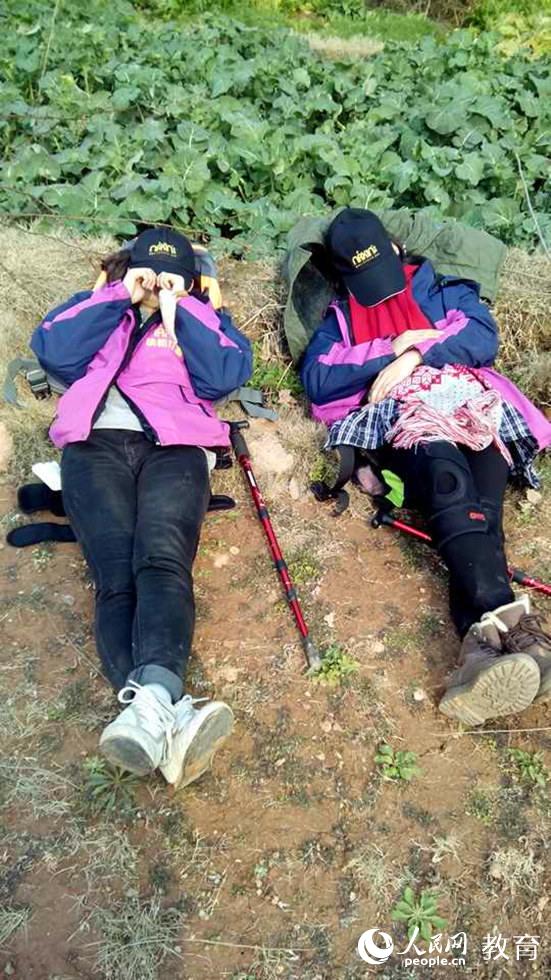 1��17����С���(du��)�ۘO�����������˯���ˣ�����鱻���Ե؞鴲���˕r(sh��)�x���(y��ng)�Ѕ^(q��)߀�мs9���