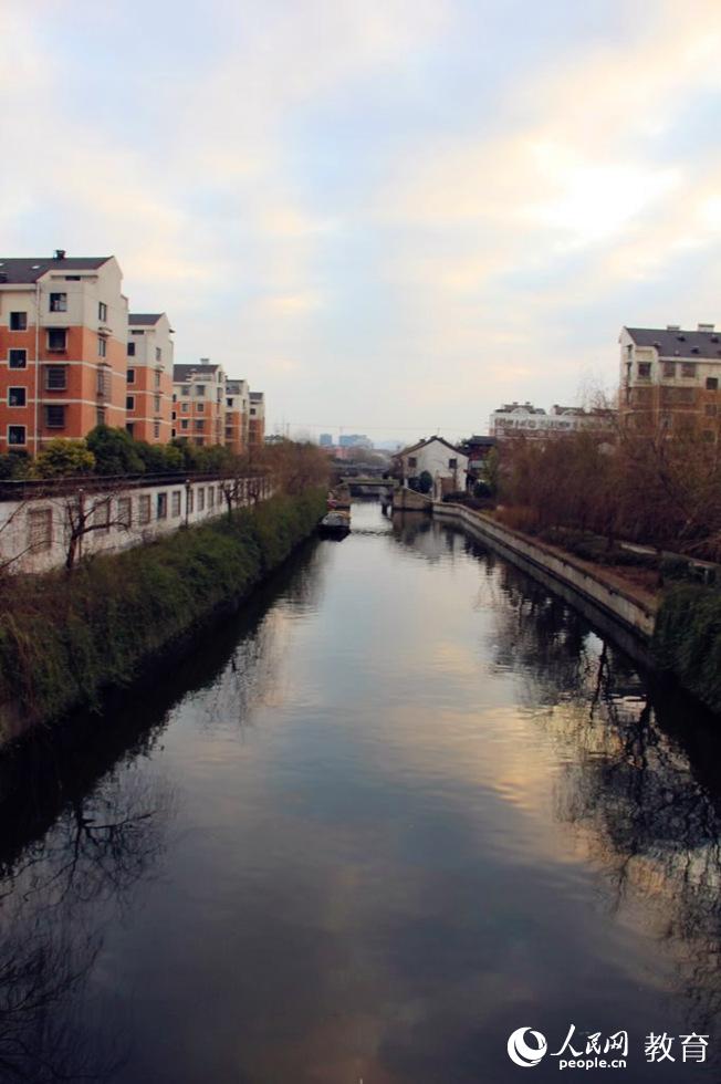 �q���o�������������ԏĳ���ʡ�όW(xu��)��ÿ�궼������Ҋ���B�d��Ҳ�Sδ�����������ؼ����͸��y�ˡ�����(j��ng)���҂�һ�����^��ƽ����ͻȻ��׃�������������ĉ���