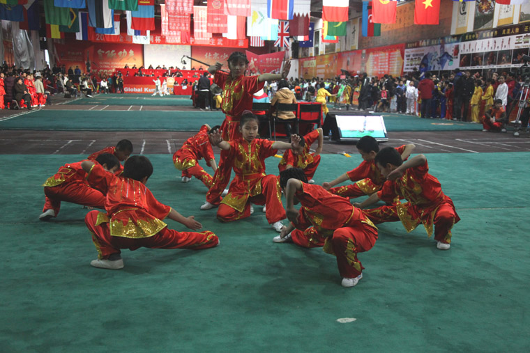 2009�����˴��Ќ��С�W���g(sh��)꠫@�ñ��������g(sh��)��ِ�F�w��һ��