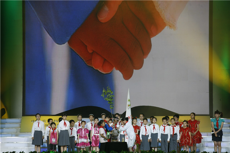 2010�ꡰ������ͬ���L�����Ӄxʽ�ρ�������ĵص�С����ͬ�Nһ�Ø䡣