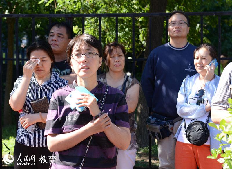 ��o�������(d��n)�������p�ɣ��˿̼��L(zh��ng)����wȫ�����S���߿��ă�Ů���׃����