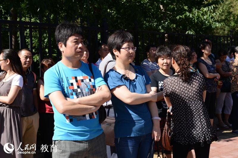 ��ĸһͬ���Ϳ��������ӣ��o���p����֧����