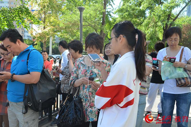      ��������������Ч����