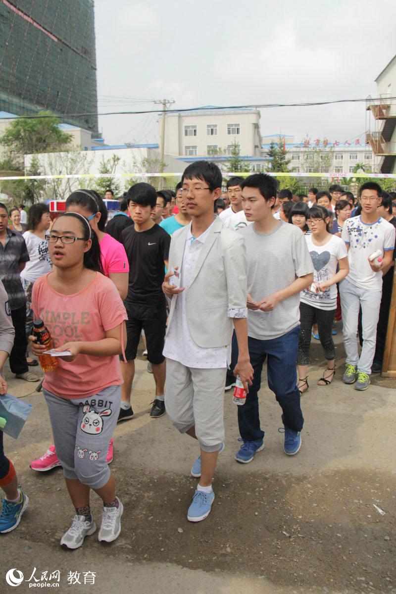 8:30�����_ʼ�����������