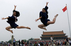 天安門拍"飛天"畢業(yè)照