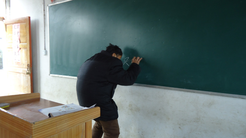 ����֫�w��׃���쾰�Ƶĸ첲�o��������չ�������ֻ�������^����������������������y�}������(sh��)�W(xu��)�n�]�а�����������İ��ֻ�ܸ��w�ڰ��·�30��������������ÿ��ֻ�܌��ںڰ���²������������������������ǳ������������(sh��)�r�g����������픶���վ�׷������t�͕�����l(f��)�����ⴭ�y�������쾰�Ƴ����ؕ��������    