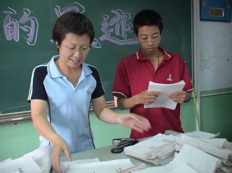 ���ώ�ÿ��һ�ÌW(xu��)������Ҫ���I(l��ng)�W(xu��)����(du��)�Լ��ĸ��������������������չ���������еĻ�ζ�c���������(l��i)��׌���ӂ��M��չʾ���A�� ���I(l��ng)����ӛ䛳��L(zh��ng)��܉�E���W(xu��)���Լ�����Ӹ����Լ��޸����Լ��������Z(y��)���Լ���݋���bӆ�Ƀ�(c��)��(������ͬ��݋���I(y��)�o(j��)���(c��)��)