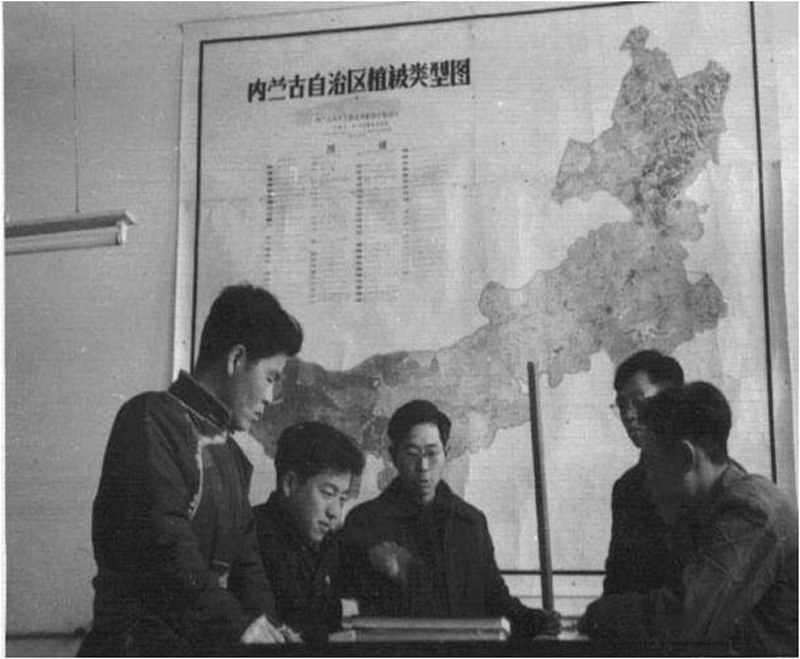 ����g������������ڃ�(n��i)������ϵ�v����(n��i)�ɹ�ֲ�������B(t��i)�����ֲ������cӑՓ��������͝h��Ĵ��ČW(xu��)����