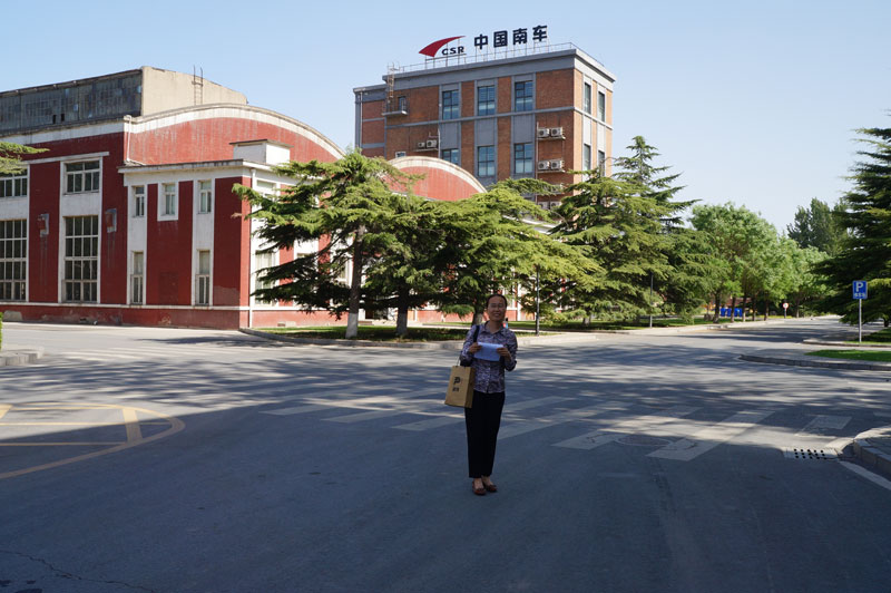 ���ώ��J(r��n)�����I(y��)������ʹ��Ҫ������I(y��)�����Č��I(y��)�n�̎�����Ҫ�����^�ߵ��Ļ��͌��I(y��)��Փˮƽ���^��(qi��ng)�Ľ̌W(xu��)�����м��̌W(xu��)���������|(zh��)��ҲҪ�߂��쾚�Č��I(y��)��(sh��)�`������һ���ĽM�����a(ch��n)��(j��ng)�I(y��ng)�ͿƼ��ƏV�������Լ�ָ��(d��o)�W(xu��)����(chu��ng)�I(y��)�����������|(zh��)�����˸��õ������Լ��Č�(sh��)�`����������(j��ng)�����c��I(y��)���(d��ng)���˽���I(y��)�h(hu��n)�����W(xu��)��(x��)��I(y��)�Ļ���