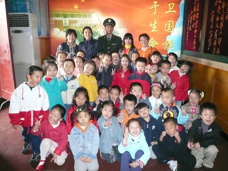 �ڹ�衿������߳�ȥ��Ҳ��һ�N�ܺõĽ����W(xu��)��(x��)��ʽ������ć��c��(ji��)ǰϦ����衎��I(l��ng)�����ĺ��ӂ�?n��i)���������^�����ӂ����侯�������R�ă�(n��i)��(w��)�����ʵ��(du��)�б������۷����ص��׃��@�����侯���������