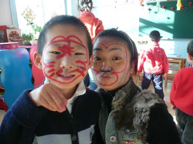 ��衺ͺ��ӂ����p�˾�����������ӂ��������݆TĘ�ϵĻ��y�ܸ��dȤ������������(d��o)���ӂ�������Ę�������������ģ���𾩄����R���ʥ�Ą����ͱ��������Ҳ�{(di��o)Ƥ�غͺ��ӂ�һ���档