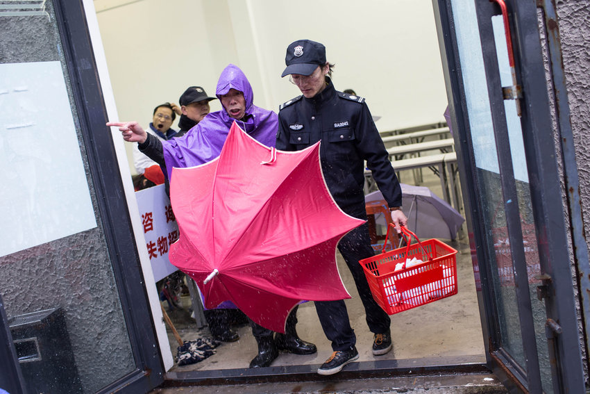 ���Ӻ�����ͬ���Ͳ��c(di��n)�o�����ˆT��