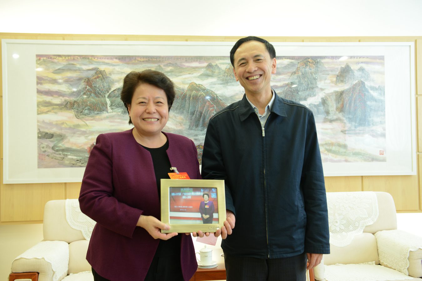 ��c鐕�����Ӱ