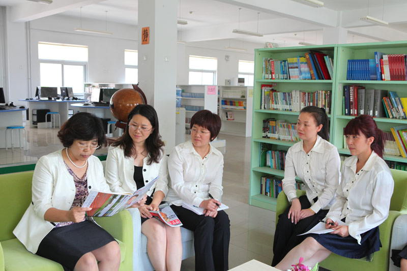 2012��6��5�����ɲ��_(k��i)��(hu��)ӑՓ������������ɲ��I(l��ng)��(d��o)�����W(xu��)��(x��)��