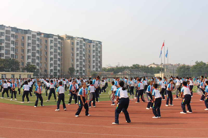 �����л����^��С��ɫ�n�̡����W(w��ng)���n