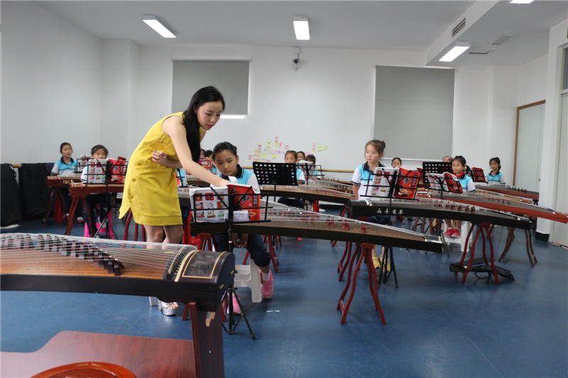 ƽ�ȅ^(q��)С����ˇ�g(sh��)�W(xu��)У�Ź~�n