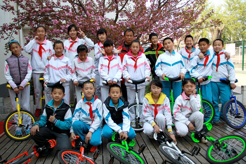 2013�ꌍ(sh��)�(y��n)С�W(xu��)�_(k��i)�O(sh��)��(d��)݆܇��ɫ�n��