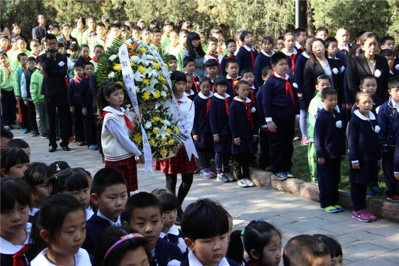 2014��4��3��������꠆T���Չ����@���R�E��ʿ���I���@