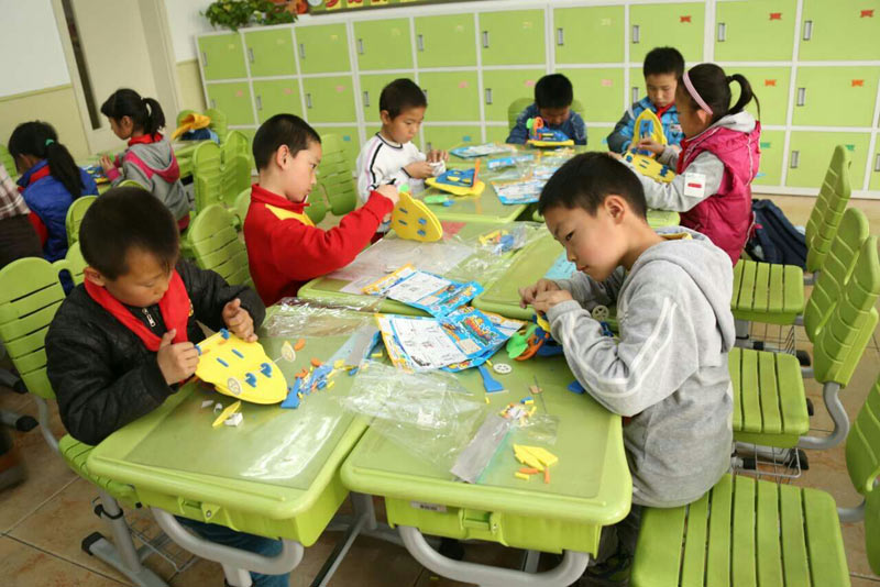 2015��4�£��ƌW(xu��)DIY ������ˮͧ