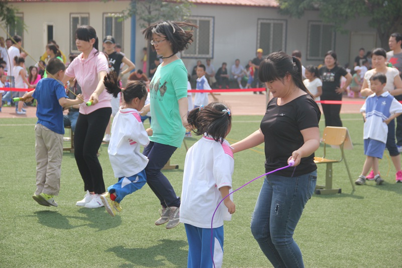 2014��5��23������С�W�������F�|У�^(q��)�ڶ����H���\�ӕ�