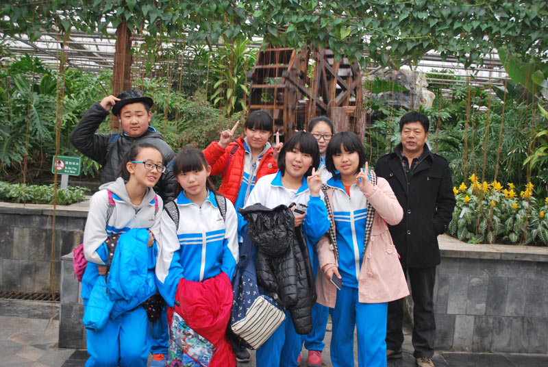 ������ɽ����У�@���(d��ng)չʾ