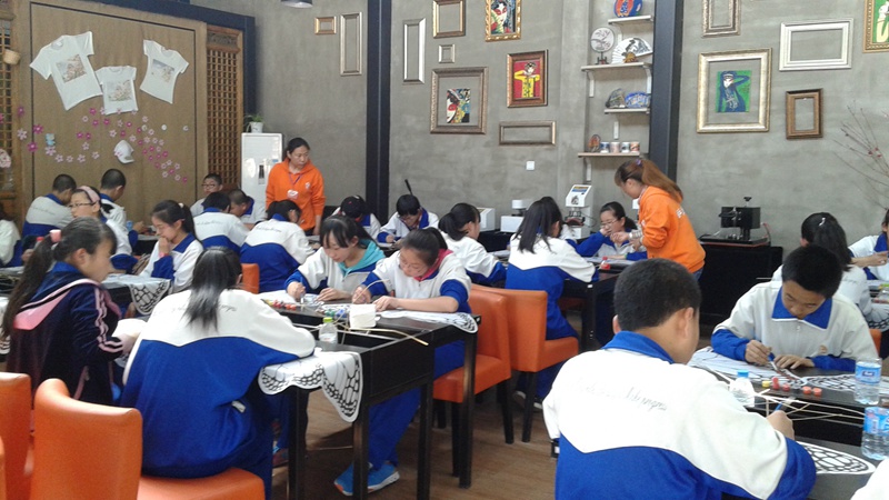 ������������ЌW(xu��)У�@���(d��ng)չ