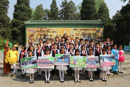 ���ӂ��ó��Լ���ǰ��(zh��n)��ġ�����h(hu��n)������չʾ  ���� ���� �S־�_(d��) �zӰ