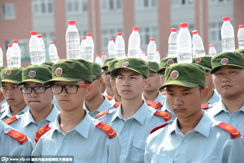 ����һ�W(xu��)Ժ�W(xu��)��܊Ӗ(x��n) �^�?sh��)VȪˮƿ��������3��