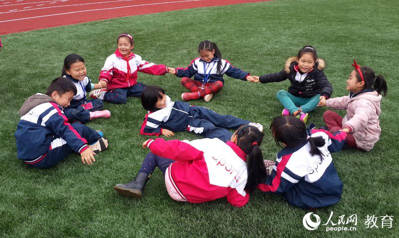 �W���ښg������ˣ�������ϼ�/�z��