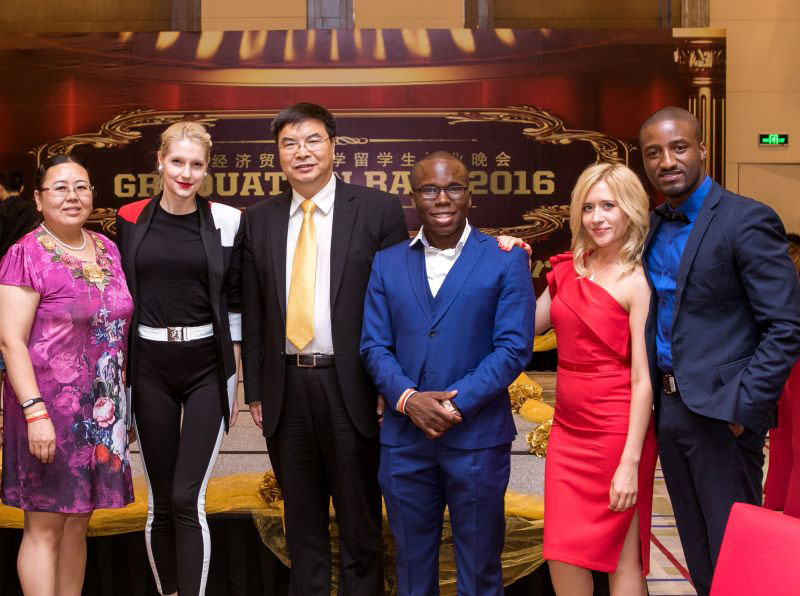 ʩ��܊���Z(y��)��(l��i)�A��W(xu��)���I(y��)�����Q(m��o)�����h(yu��n)�Ǿ���҈@��8��