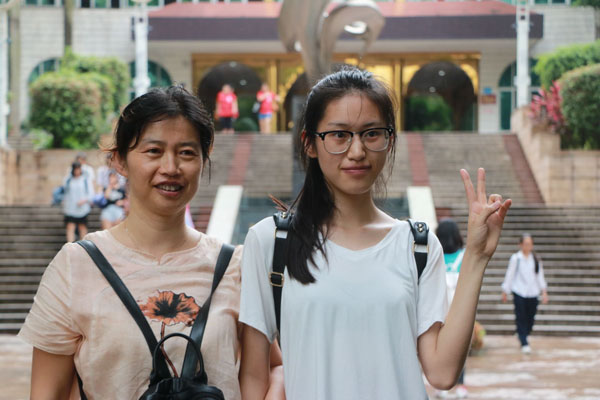 �V����8���������߿�Ӣ�Z��Ŀ��ԇ�Y(ji��)�����������c���L�ڿ��c���Ӱ�����������t� ���|�� �z��