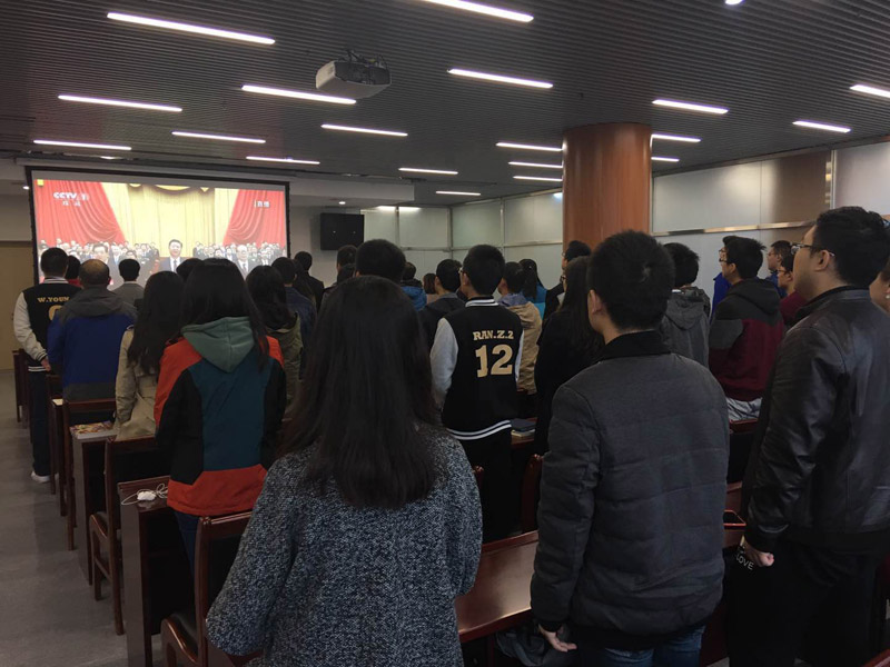 ����������W(xu��)���������^��ʮ�Ŵ��_Ļ��ֱ����