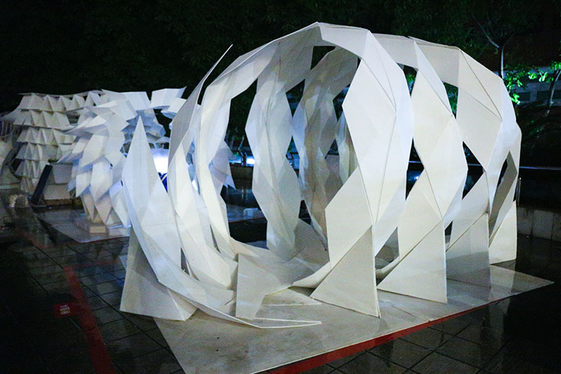 �D����Ʒ���ײ��������D(zhu��n)׃�õĿ��g��ͬ�r(sh��)��������