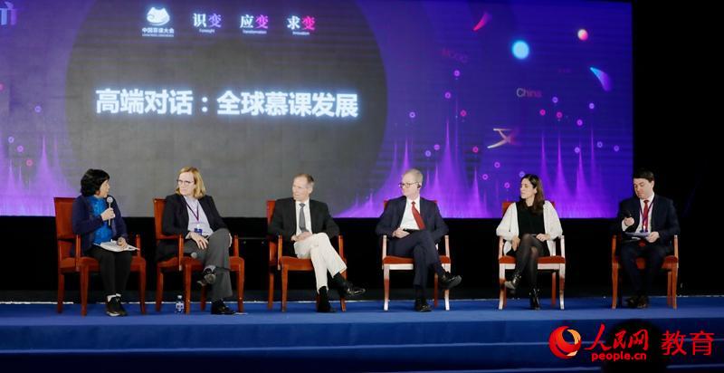 ��ȫ��Ľ�n�l(f��)չ���߶ˌ�(du��)Ԓ�F(xi��n)��(ch��ng)�D���zӰ�Ε��w