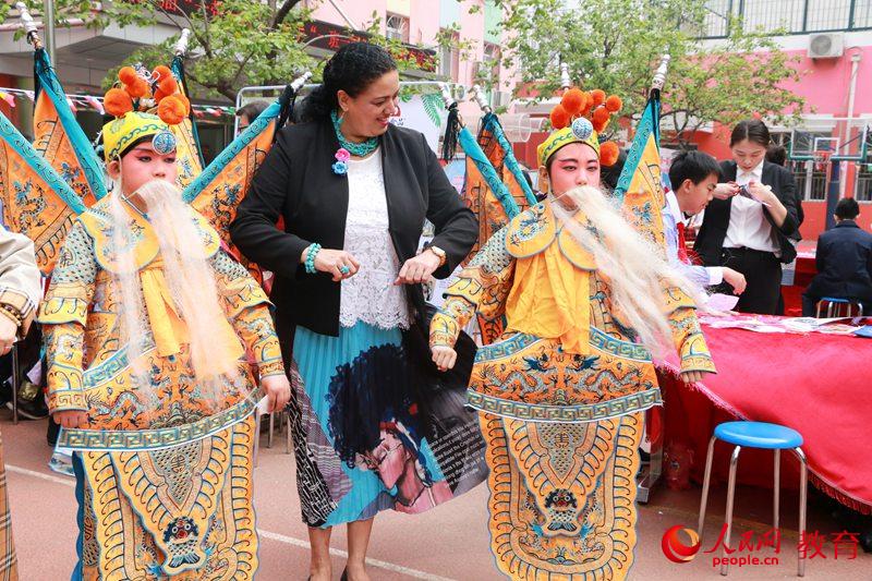 ��һ��һ·�������֣���һ��һ�������������}�������`��ӬF(xi��n)���D���R�o/�z