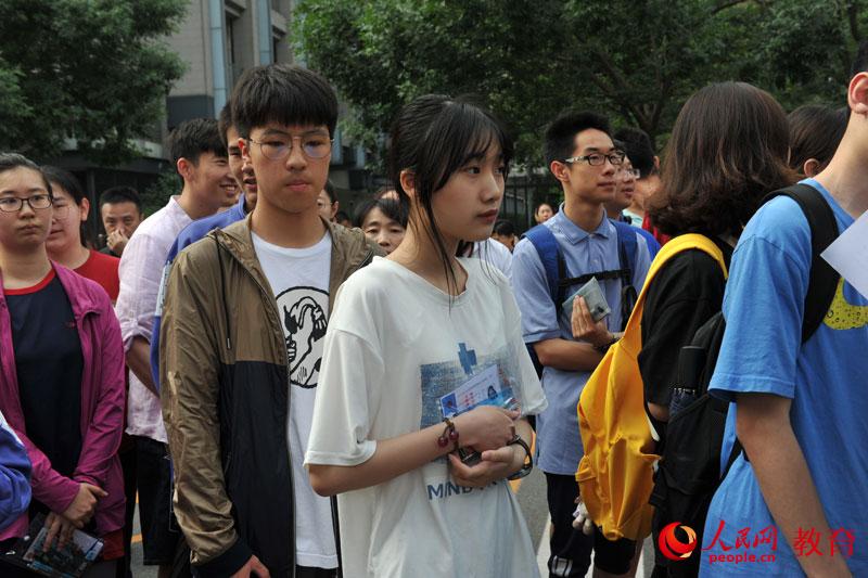 �����V���T�ЌW(xu��)���c(di��n)�����Ⱥ����(ch��ng) ����/�z