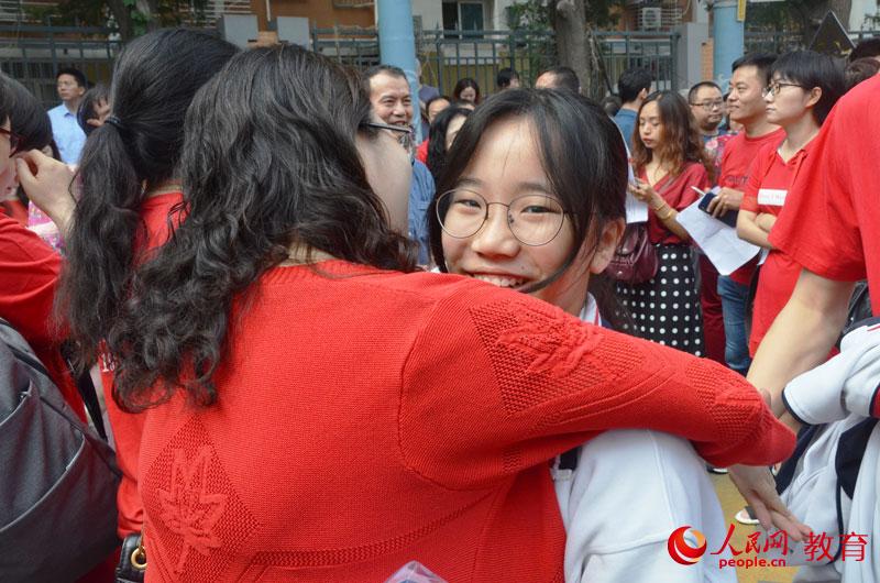 �������������M(j��n)����(ch��ng)��Ů�� ����/�z