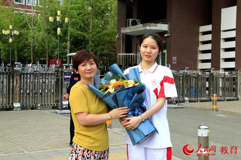 �Ї������W�����ЌW���cǰ��������c������Ӱ�����������h(hu��n) �z