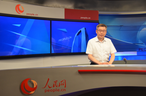 �Ї�(gu��)�ƌW(xu��)Ժ��W(xu��)��У�L(zh��ng)���(gu��)��(qi��ng)�����LՄֱ���g