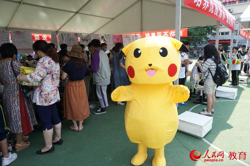 ������(j��ng)��(j��)����W(xu��)У�W(xu��)���b��ɿ�ͨ����� ����/�z