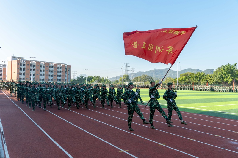 ܊Ӗ(x��n)�F�R�󣨌W(xu��)У���D��